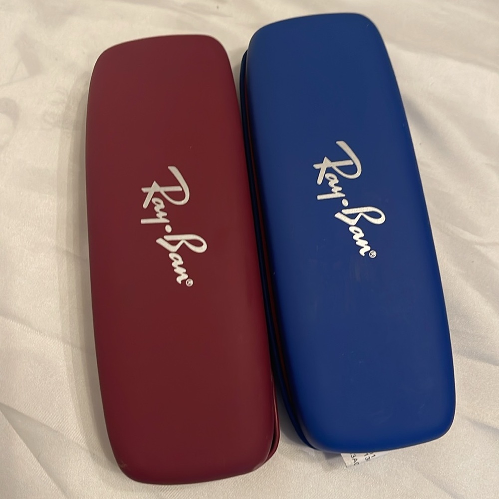 Rayban glasses case - Picture 2 of 8
